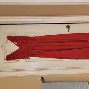 Heyson size small crimson goddess maxi dress with pockets.